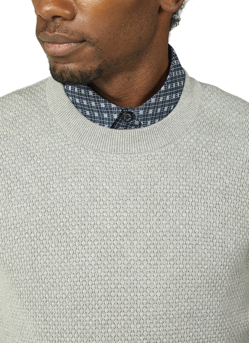 Ben Sherman TEXTURED FRONT CREW KNIT | Buy Online at Mode.co.nz